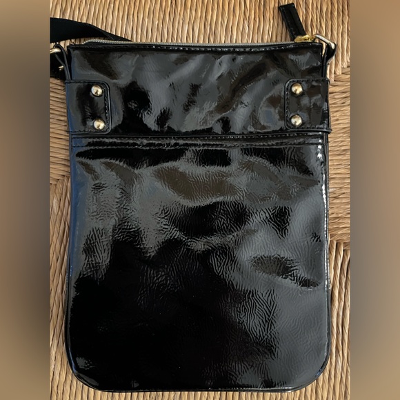 Anna Sui XTarget Crossbody Bag Patent Finish Black & Gold Hardware Adjustable - Picture 8 of 15